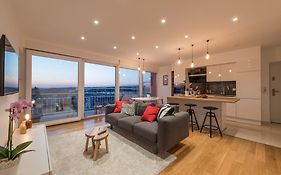 Amazing View Apartment